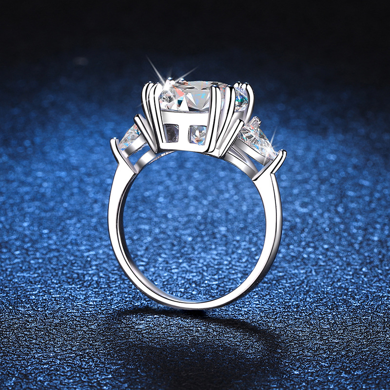 5 carat moissanite pigeon egg ring - Image 2