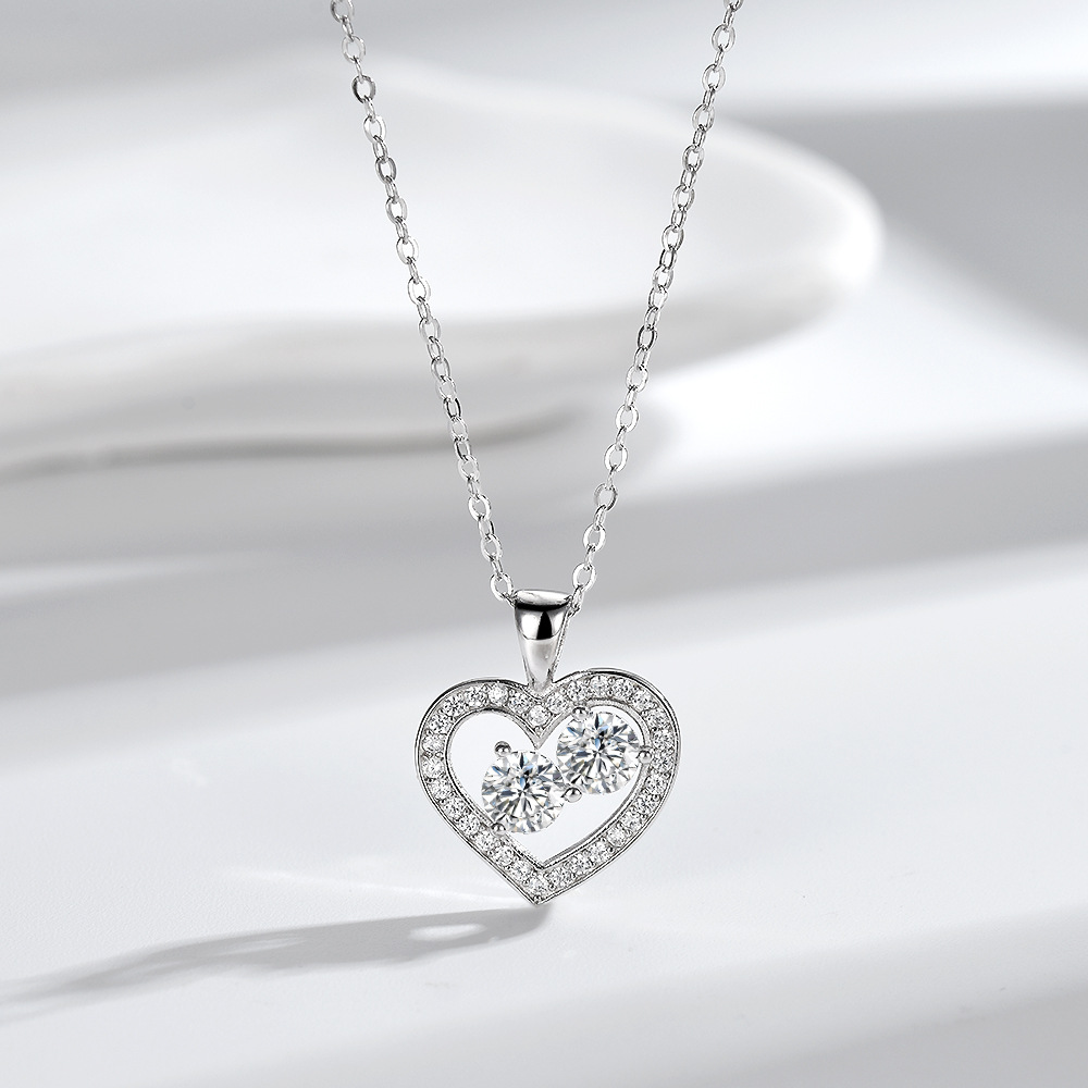 Sterling Silver Heart Classic Diamond Pendant Clavicle Necklace